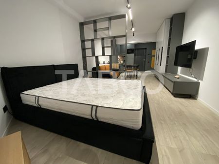 Garsoniera de inchiriat 36 mp balcon loc parcare zona Doamna - Fotografie 2