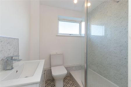 Peveril Walk, Macclesfield, Cheshire, SK11 - Photo 4