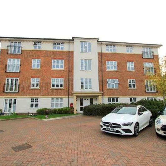 Heaton Court, Colnhurst Road, Central Watford, WD17 - Photo 1