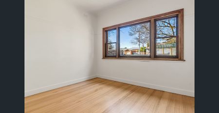 IDEAL LOCATION - Photo 3