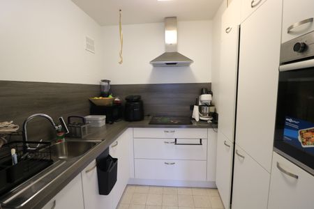 Ruim 2-slaapkamerappartement, vlakbij het centrum van Blankenberge - Photo 3