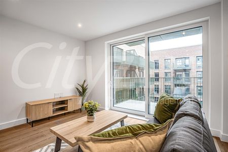 2 Banks Road, London - Photo 5