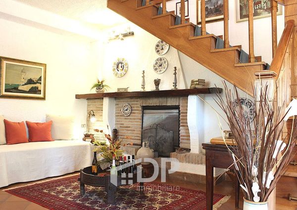 Via di Castiglione, 33, Palombara Sabina, Lazio 00018