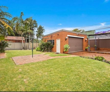 Beverly Hills - Photo 3