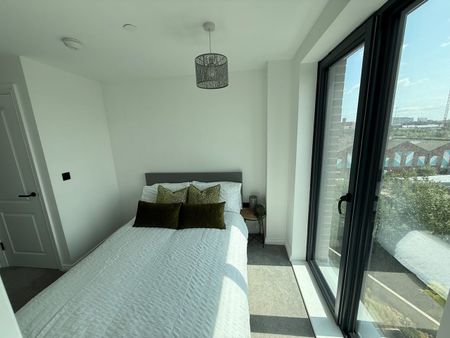 1 Bed Flat, Springwell Gardens, LS12 - Photo 4