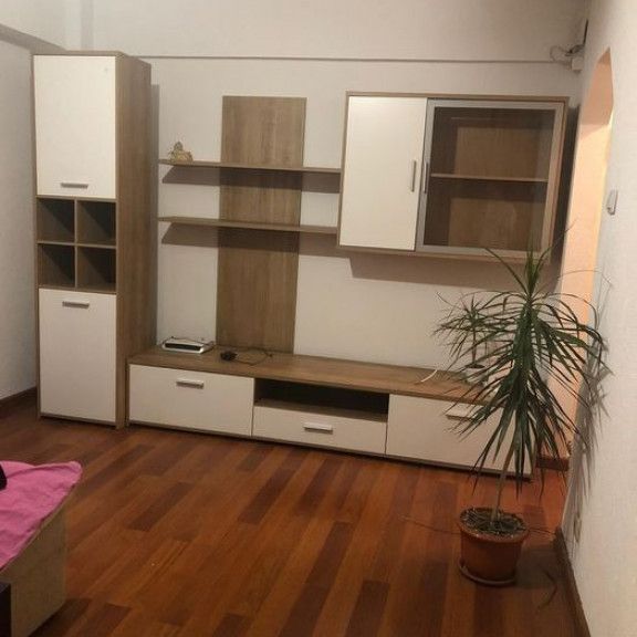 Apartament o camere de inchiriat zona Bucovina - Photo 1
