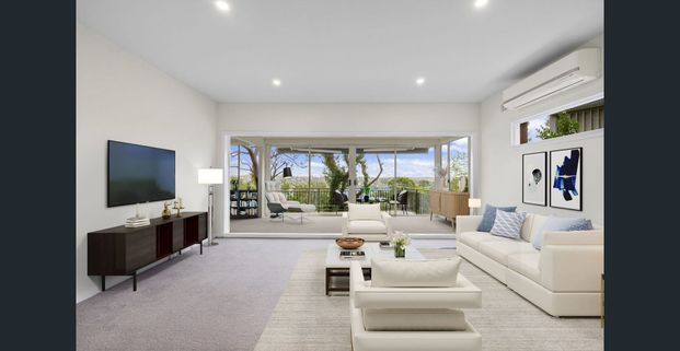 Family Home in Clontarf Inspect Sat 12.45pm - Photo 1