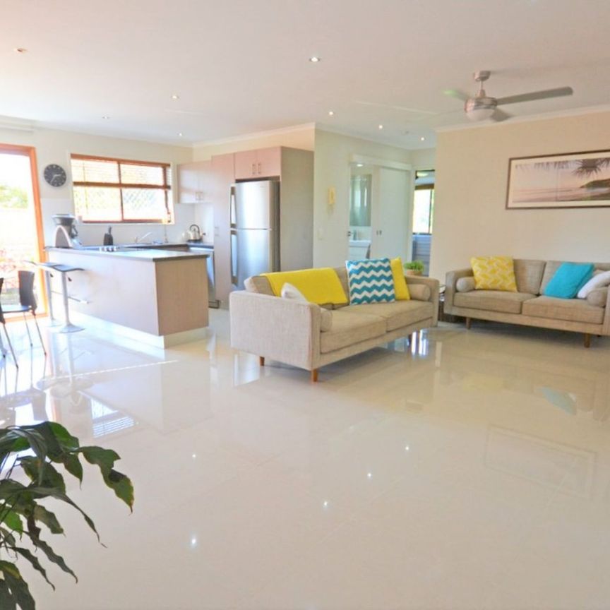 2 Bedroom Unit Near the Broadwater - Photo 1