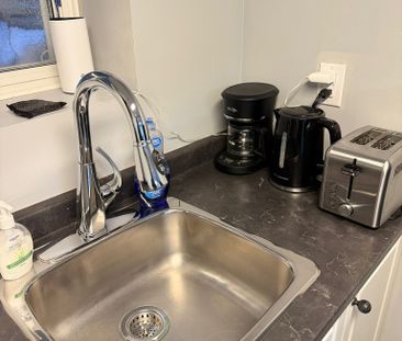 For Lease - 3250 Apricot Street Unit# Bsmt, Mississauga, Ontario - Photo 6