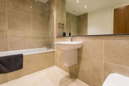 2 Bed Flat, Emerald House, CR0 - Photo 4