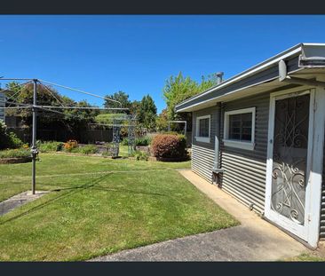 41 Salisbury Avenue, Newington, Vic 3350 - Photo 4