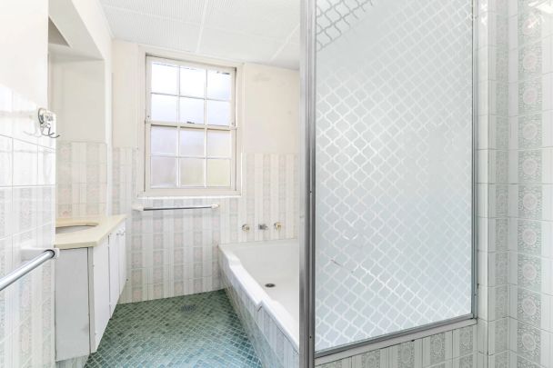 Sunny, Spacious Apartment in Quiet Killara Setting - Photo 1