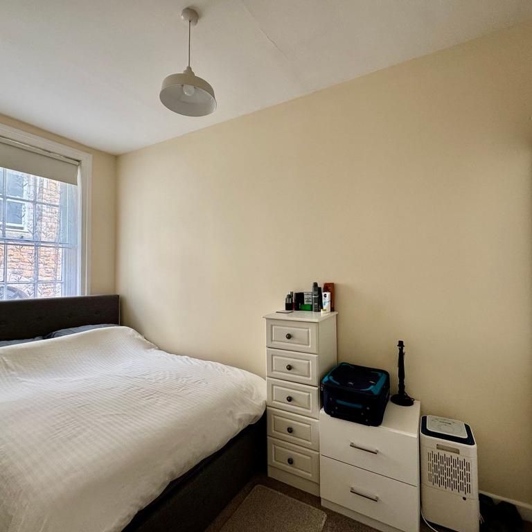 1 bedroom flat to rent - Photo 1