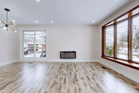 For Lease - 72 Treverton Drive Unit# Main, Toronto, Ontario - Photo 2