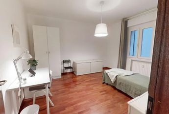 Via Alessandro Tassoni, Padova, Veneto 35125