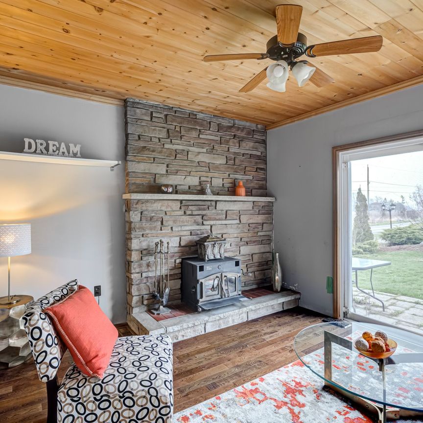 For Lease - 130 West Beach Road, Clarington, Ontario - Photo 1