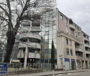 Appartement à louer 3 pièces 71.53m² - Photo 1
