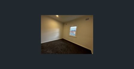 Charming 3 Bedroom home in North - Photo 4