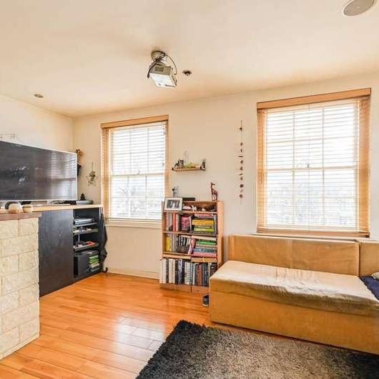 Bow Road, Bow, E3 - Photo 1