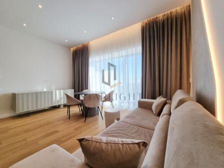 ONE Verdi Park | Designer furnished 1 bedroom condo - Fotografie 2