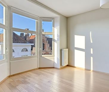 Appartement te huur in Brugge voor € 1.000 met 2 slaapkamers - Foto 3