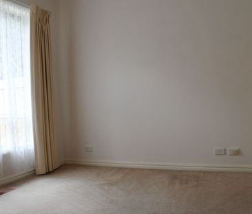 3B Taylor Avenue - Photo 4