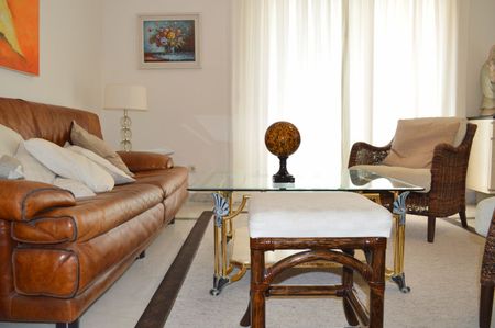 Middle Floor Apartment in Puerto Banús - Photo 2