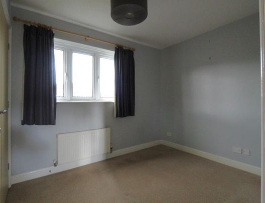 3 Bedroom End Terrace To Let - Photo 1