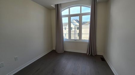 For Lease - 573 Celandine Terrace, Milton, Ontario - Photo 4