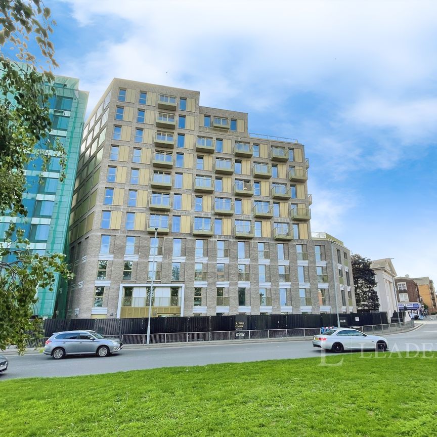 1 bedroom apartment to rent One bedroom Apartment in The HIVE – Close to Town & M1 - LU1 - Photo 1