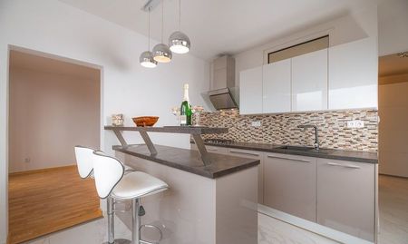 3 -izb. kompletne rekonštruovaný, čiastočne zariadený byt, Inovecká - Photo 4