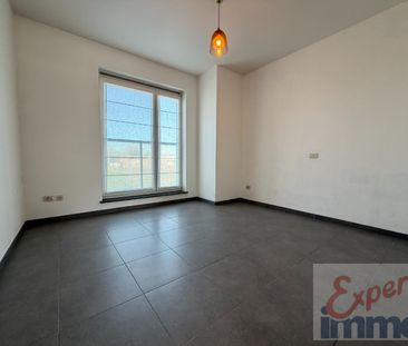 Appartement te huur in Harelbeke met 2 slaapkamers - Photo 2