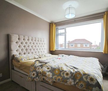 3 bedroom semi-detached house to rent - Photo 3