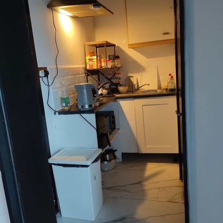 Room in a Shared House, The Glade, CR0 - Photo 1