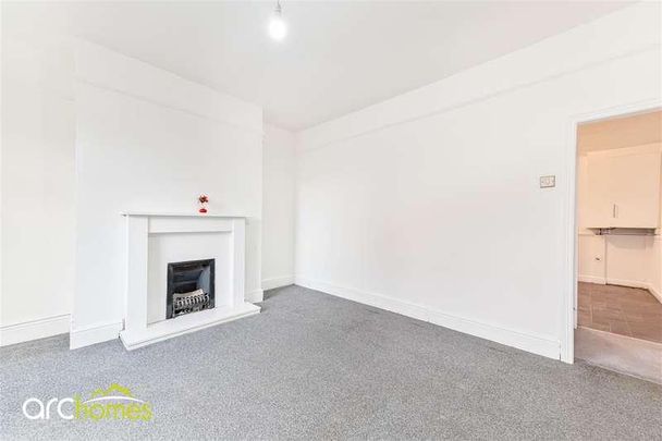 Smith Street, Atherton, Manchester, M46 - Photo 1