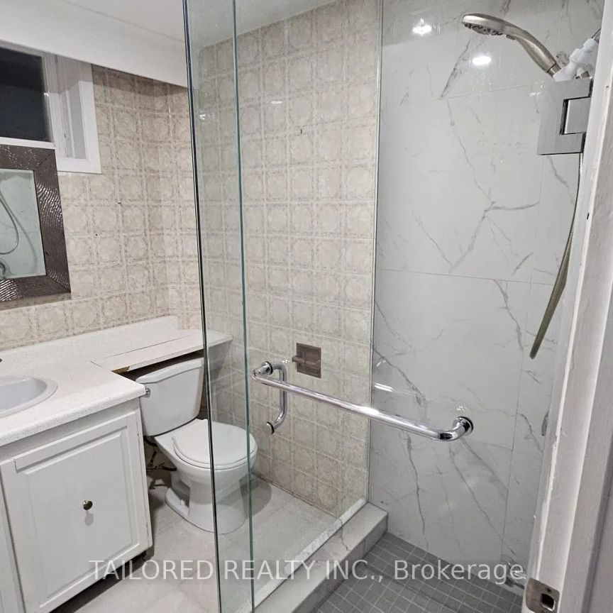 Detached Home For Lease | E9035559 - Photo 1