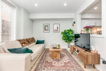 For Lease - 10 Douro Street Unit# 525, Toronto, Ontario - Photo 2