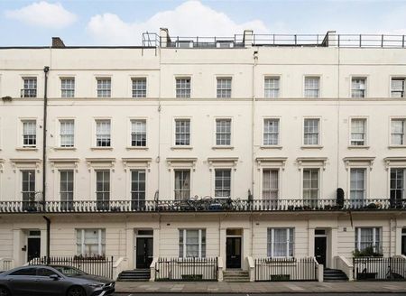 Gloucester Terrace - Photo 2