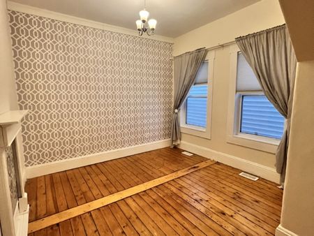 2583 Windsor Street, Halifax – GORGEOUS 3 BR 1 BATH HALIFAX MAIN LEVEL FLAT AVAILABLE NOW! - Photo 5