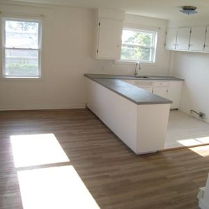 Logement 5½ à louer, à Longueuil - Photo 2