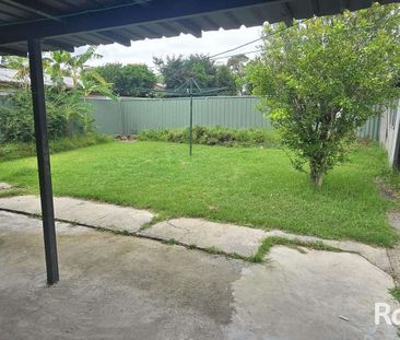 LOVELY 3 BEDDER IN INGLEBURN - Photo 6