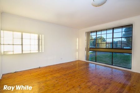 Floor boards throughout - Photo 2