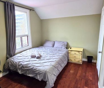 For Lease - 1562 Jane st Street, Toronto, Ontario - Photo 1