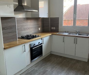 Location Appartement 2 pièces 62m² - Photo 4