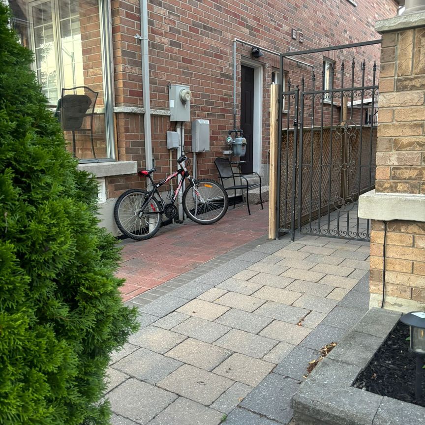 For Lease - 53 Dybal Street, Vaughan, Ontario - Photo 1