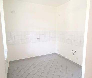 3 Raum - großzügige Altbauwohnung in ruhiger Lage - Photo 3