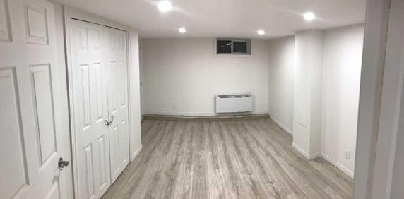 À Louer: 648a rue Chartrand, Terrebonne, électricité (chauffage) inclus $1,175/m - Photo 2