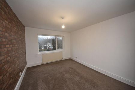 2 bedroom end of terrace house to rent - Photo 5