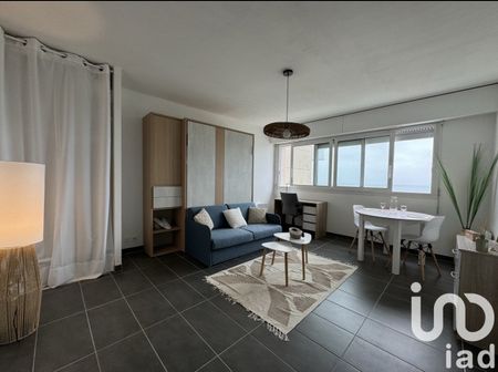 Studio 1 pièce de 27 m² à La Rochelle (17000) - Photo 2