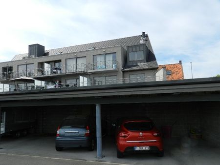 APPARTEMENT met terras 30m² - Photo 3